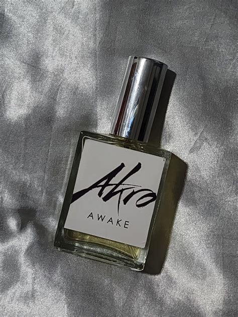 awake perfume.